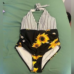 SHEIN Women’s Swimsuit